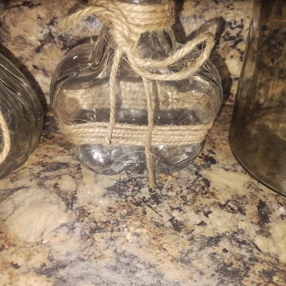 Rustic Boho Sheek Glass Vase Set with Twine Accents. Three Varieties All New - Picture 5 of 10